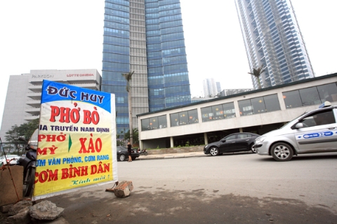 Những[-]qu&aacute;n[-]